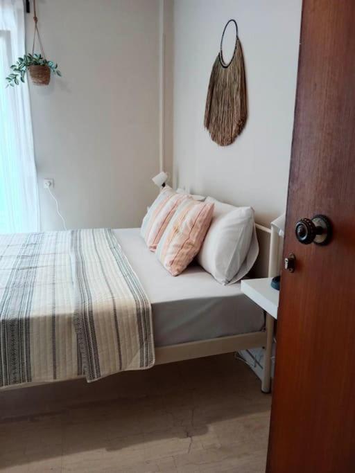 Cherry - Happyhostgr - Downtown Apartment Volos